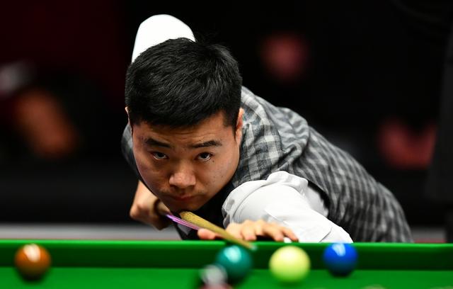 在面对怀特 在面对怀特